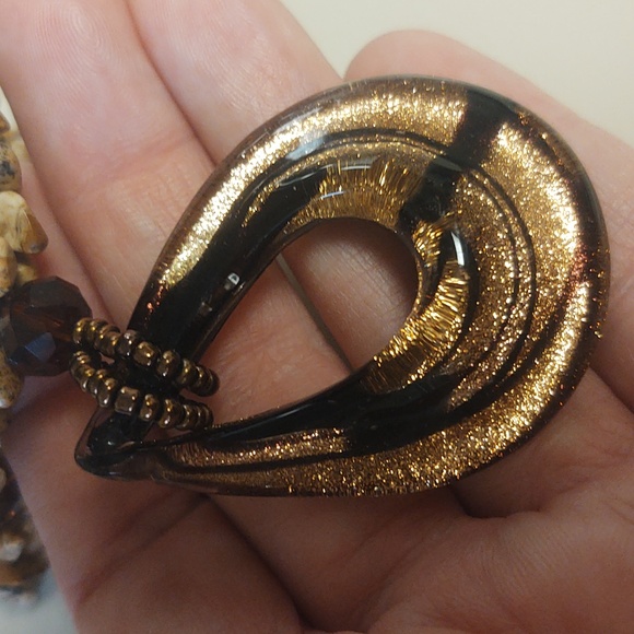 *FINAL SALE* EUC Beaded Necklace - Picture 2 of 3